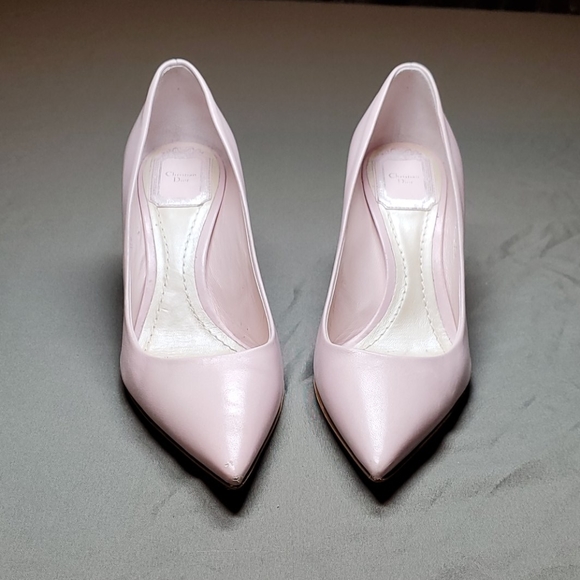 🌺sold🌺Dior essence pink pump leather - Picture 2 of 9